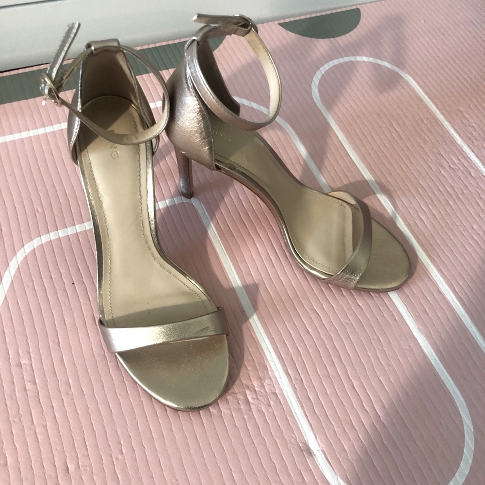 High Heels - image 2